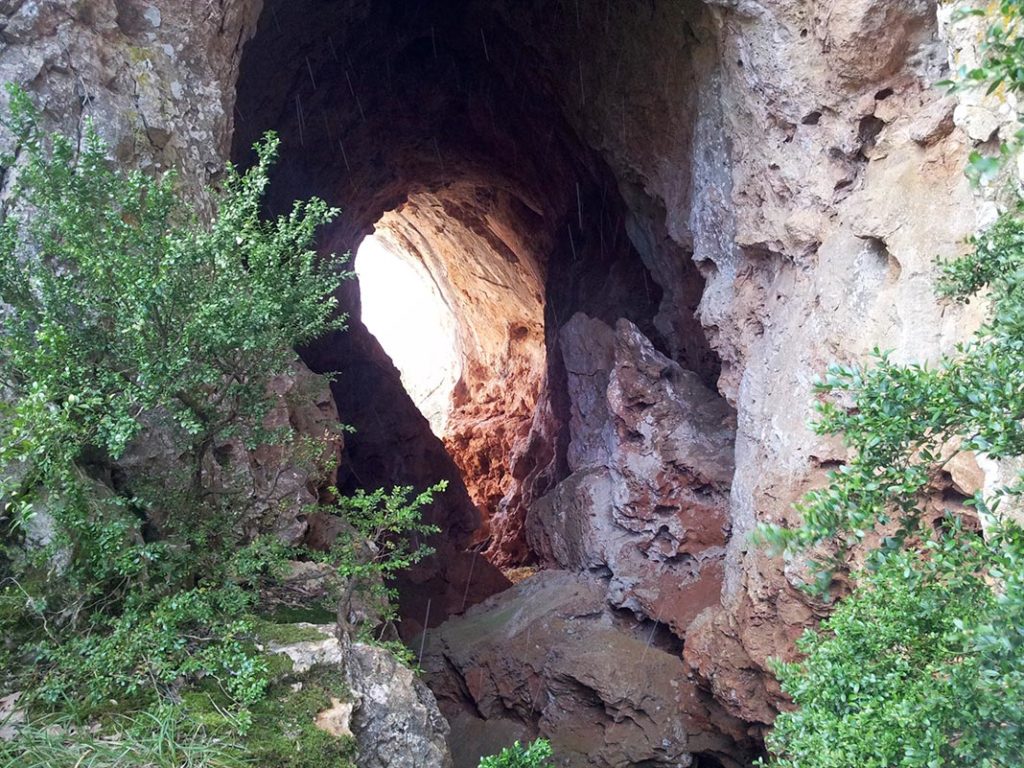 millau baume rouge 04