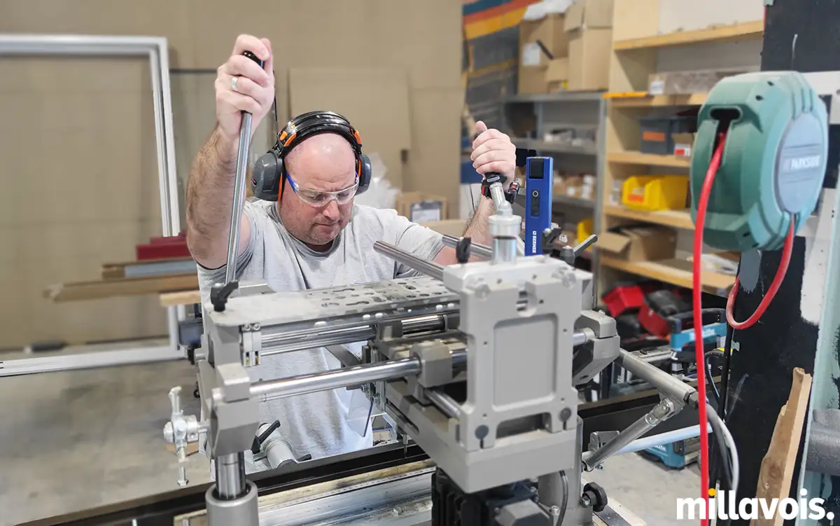 Millau. La menuiserie Gregory Mazet fête ses 5 ans 2 millau gregory mazet 03