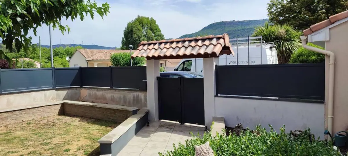 Millau. La menuiserie Gregory Mazet fête ses 5 ans 9 millau gregory mazet realisation 09