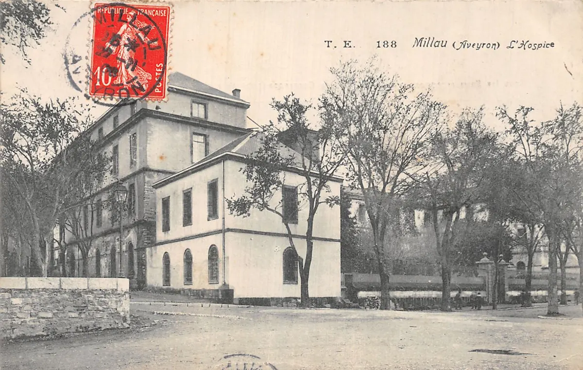 Patrimoine millavois. De L’Hospice à L’Hôtel-Dieu (3/3) 3 millau hotel dieu carte postale