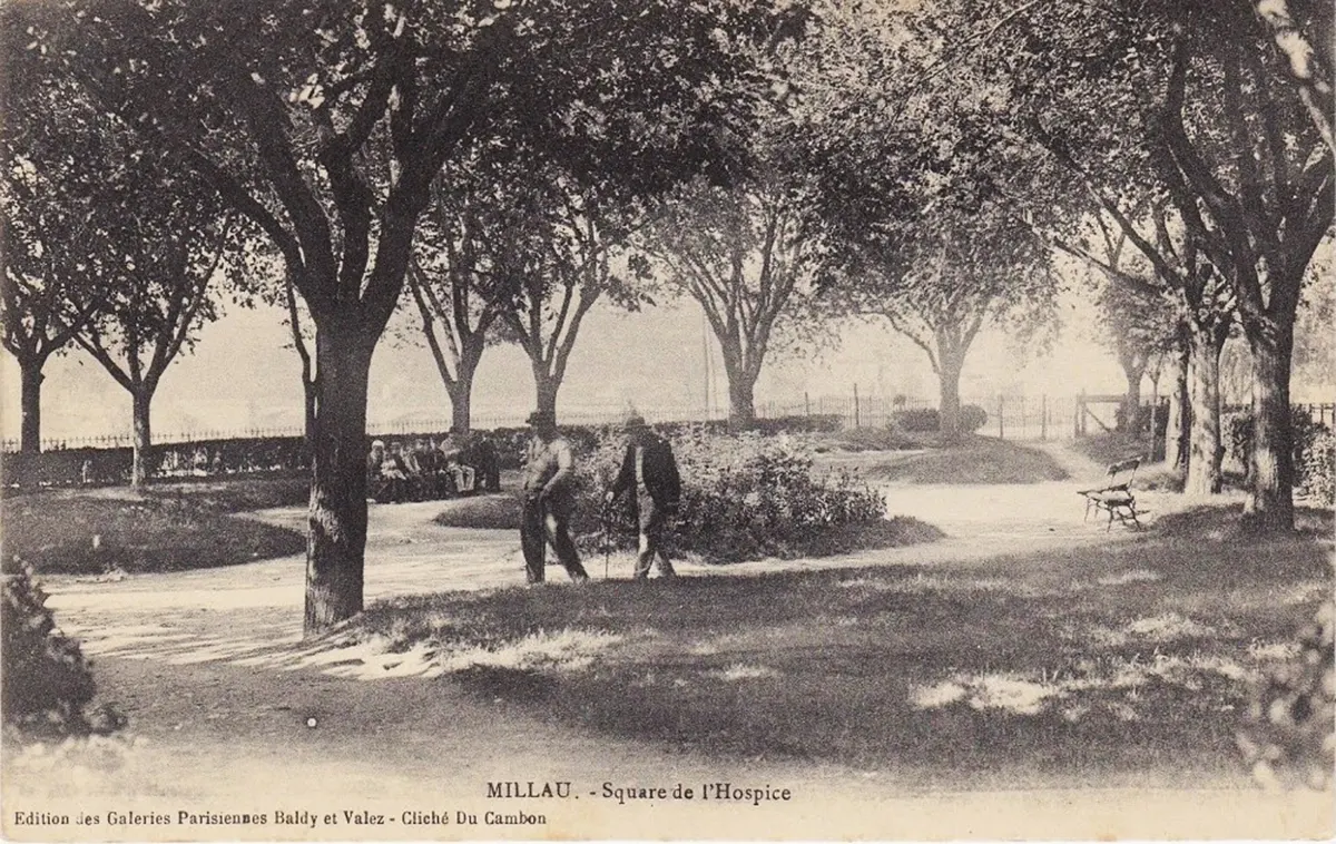 Patrimoine millavois. De L’Hospice à L’Hôtel-Dieu (3/3) 6 millau square hospice hotel dieu
