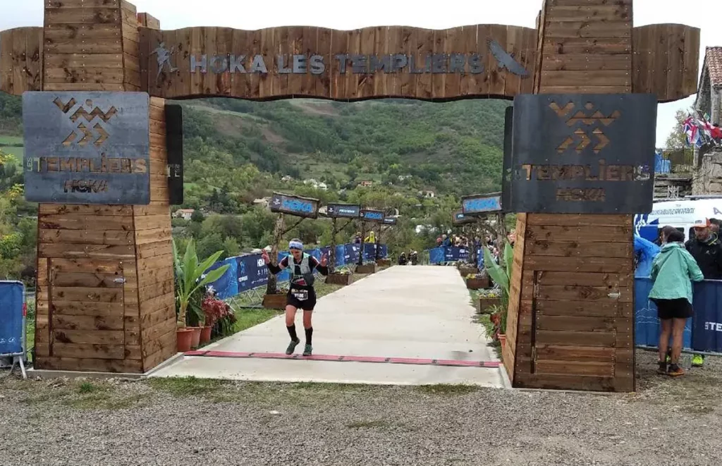 Alexia Serpantié et Corentin Play, vainqueurs du Marathon du Larzac au Festival des Templiers 2 millau templiers 2024 marathon larzac 02