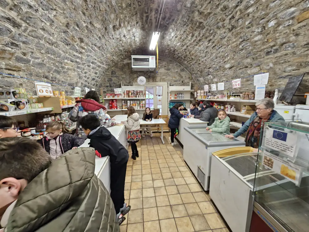 millau ecole marguerite marie restos du coeur 1